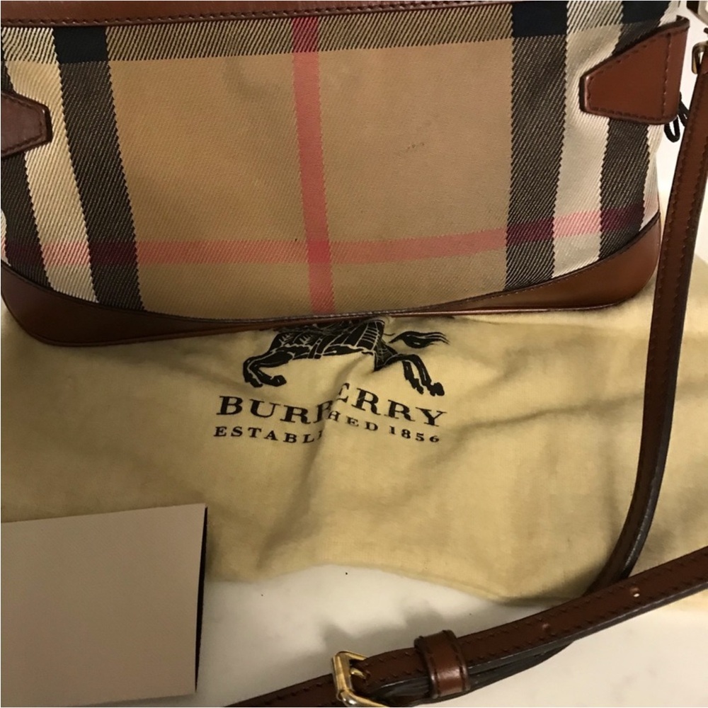 Burberry Beige and Brown Plaid Shoulder Bag - Picture 4 of 9